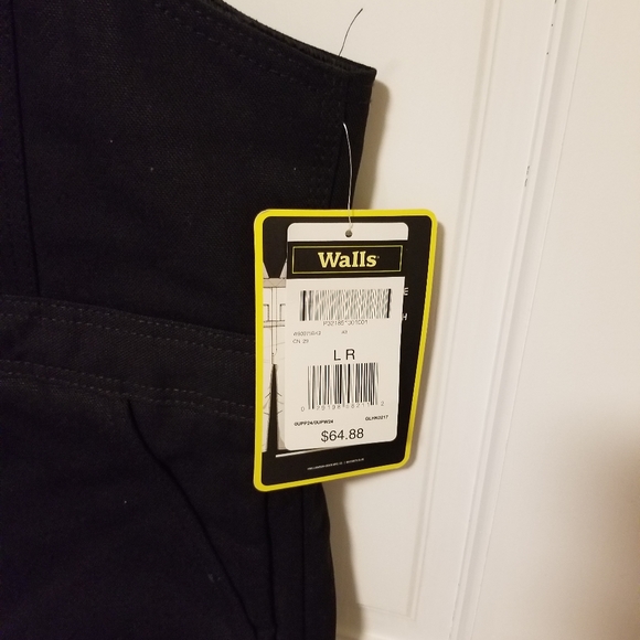 Walls - Picture 2 of 2